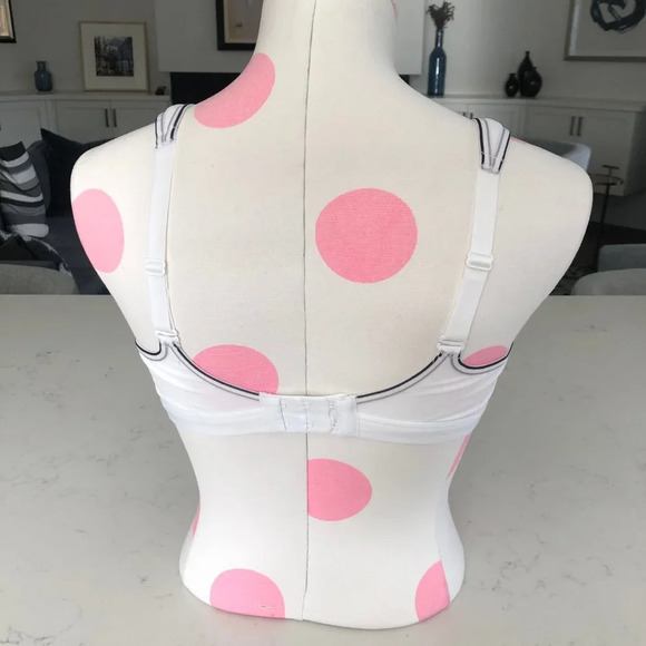 Triumph Triaction Activewear Nylon Sports Bra White Blk Grey Sz 34/75B NWOT - Picture 8 of 11